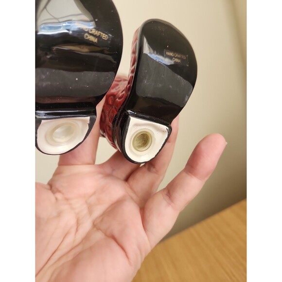 Fitz & Floyd "Santa Boots" Salt & Pepper Shakers w/ Original Box - Picture 8 of 8